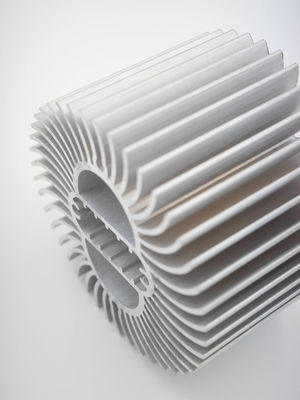 Stabiler Aluminiumverdrängungs-Rostschutzkühlkörper, verdrängte Aluminiumautomobilprofile