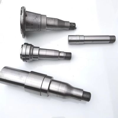 Kohlenstoffstahl-Rostschutzanhänger Axle Spindle, Sand-Explosions-hohe Präzision, die Teile schmiedet